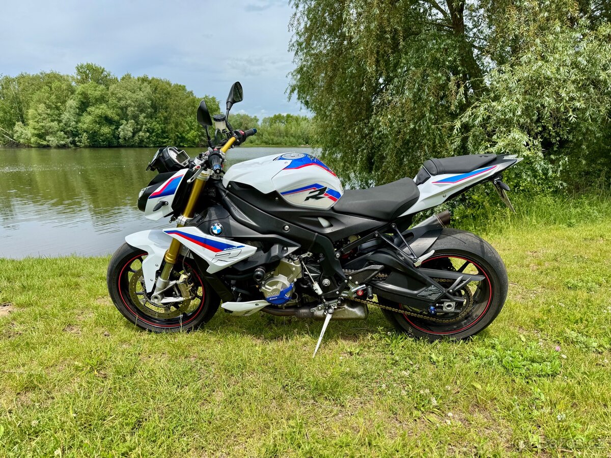 BMW s1000r