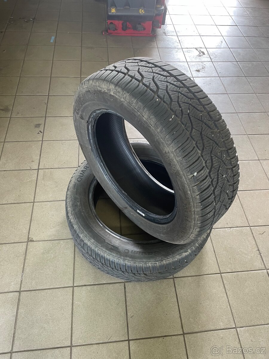 205/55 R16 Barum Quartaris