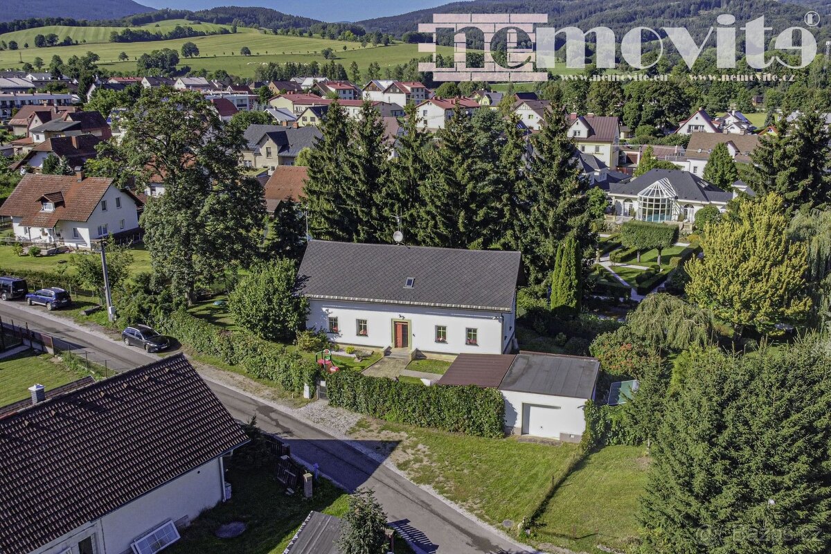 Exkluzivně nabízíme rodinný dům vhodný k podnikání - Mladé B