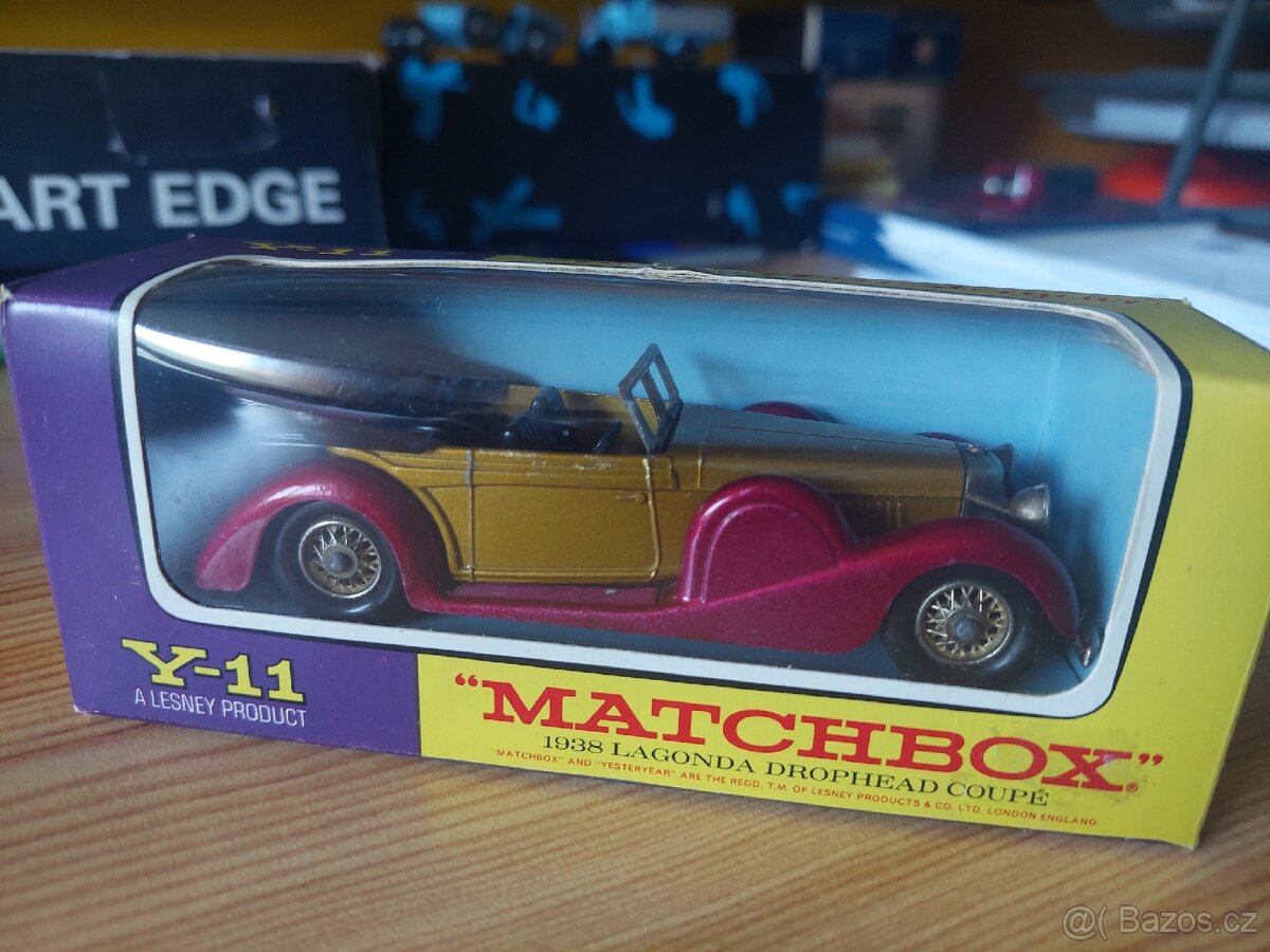 Matchbox yesteryear Y11 LAGONDA DARK RED EXTRA RARE