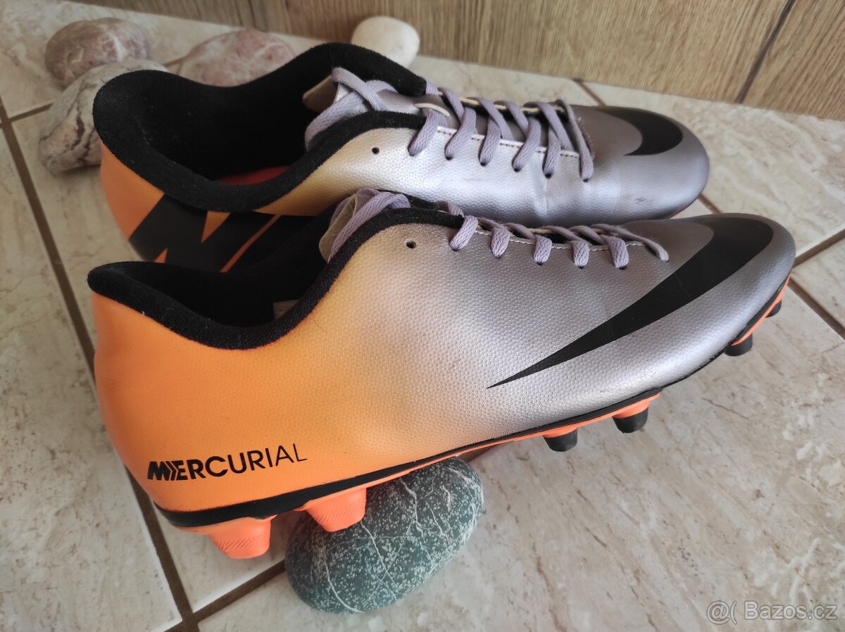 Kopačky NIKE vel.45