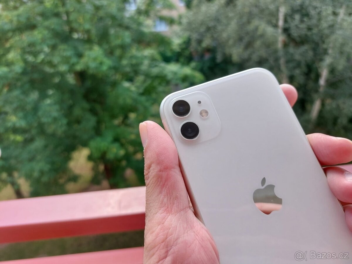 apple iphone 11--paměť 128 gb--