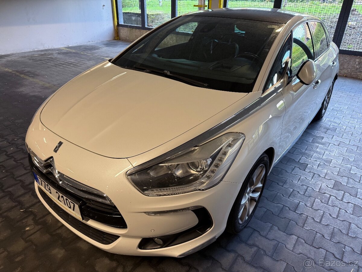 Citroen DS5 1.6 THP 115kw, automat, 2012, benzín