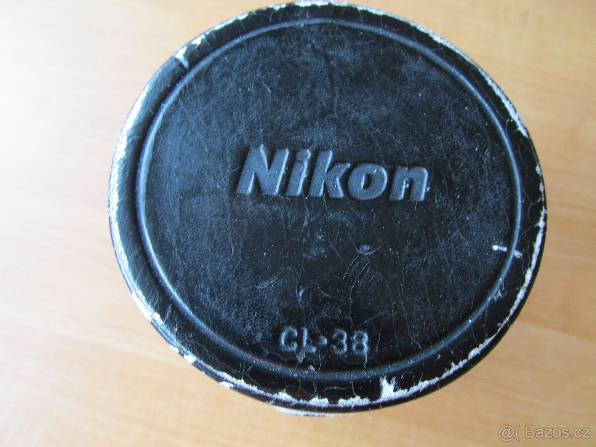 Retro obal na objektiv Nikon CL-38
