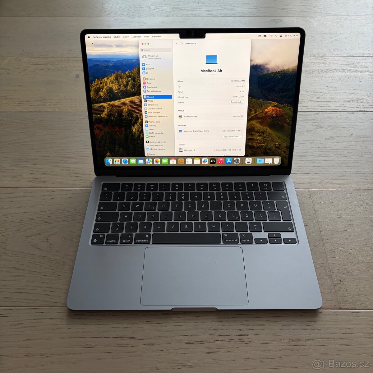 ZÁNOVNÍ APPLE MACBOOK AIR 13” M2/8GB RAM/256GB,BATERIE 100%