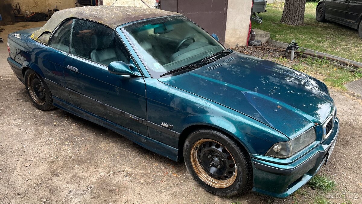 BMW E36 325iA cabrio - BEZ MOTORU -