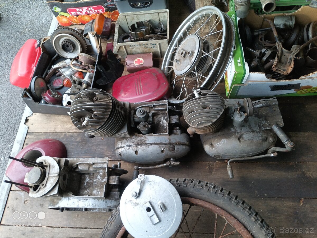 Motory, plechy, kola Jawa ČZ