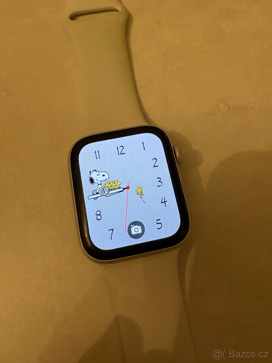 Apple Watch SE 2 44mm, Silver Aluminum