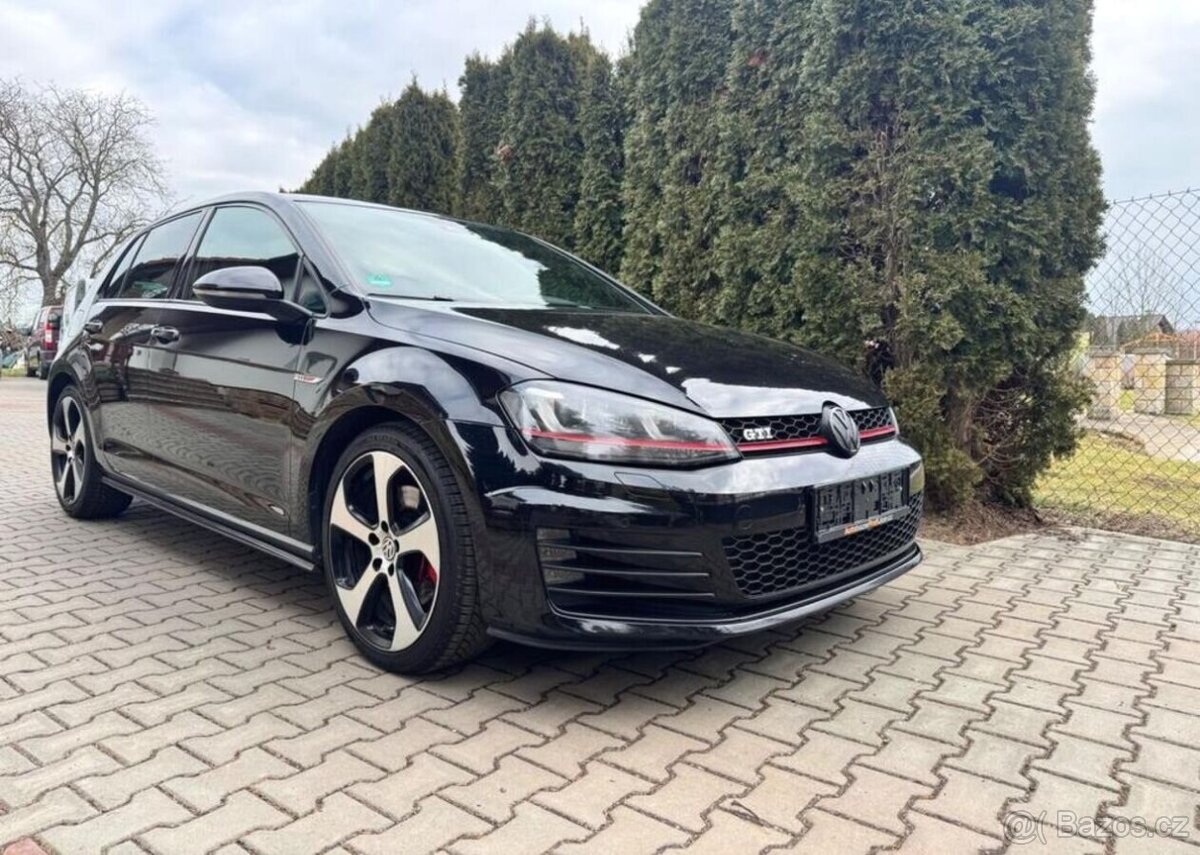 Volkswagen Golf, 2,0GTi/162 KW Nový Motor TOP
