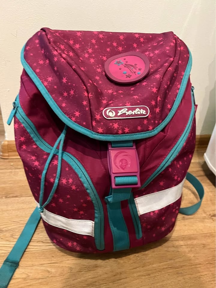 divčí aktovka pro 1. třídu