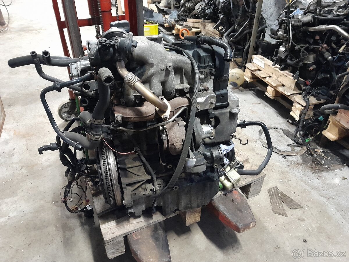 VW T5 motor 1,9 TDi AXB