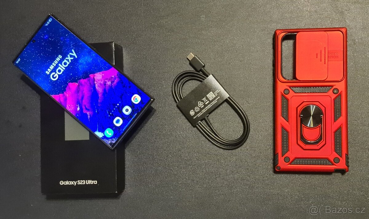 Samsung Galaxy S23 Ultra / 256GB / V záruce do 11/2027.