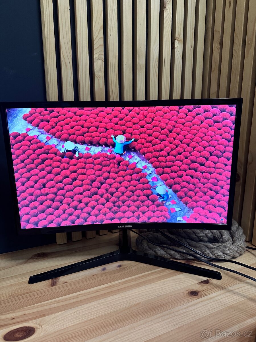 Herní monitor Samsung C24RG50 144 Hz