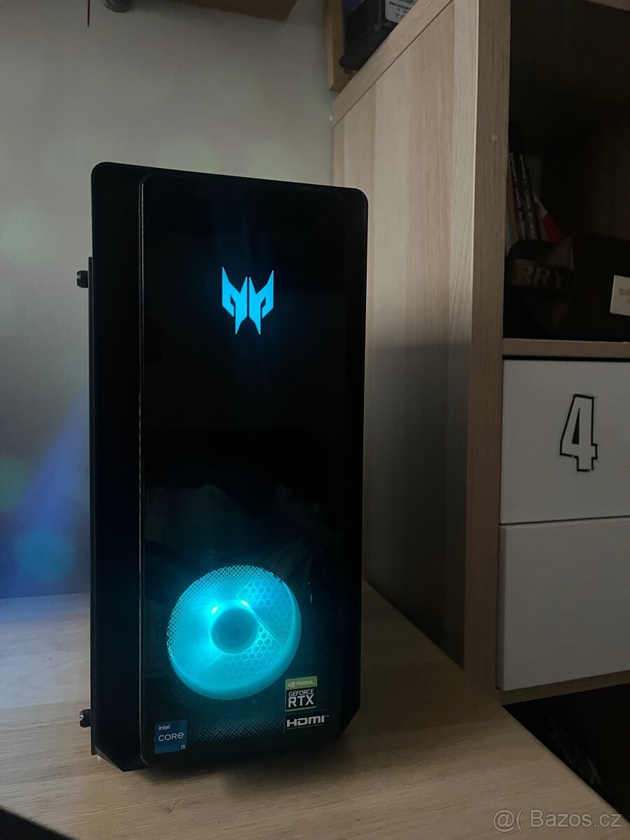 prodám svůj PC predator Acer