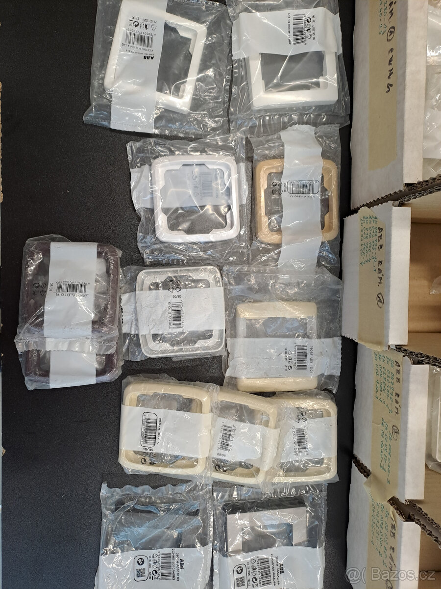 Rámečky a kryty spínačů ABB