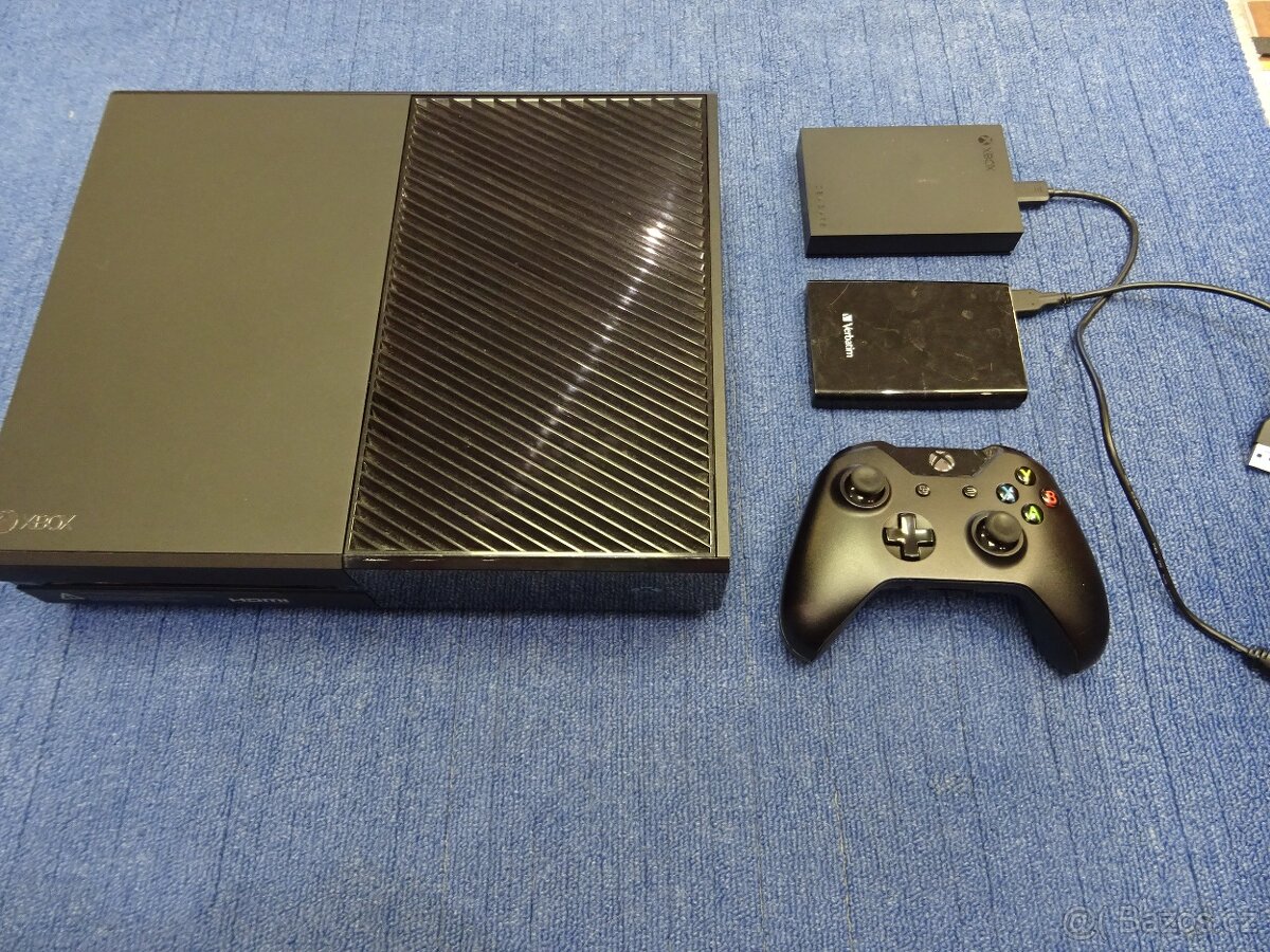 Herní konzole Microsoft Xbox One 500GB +DISK 1TB