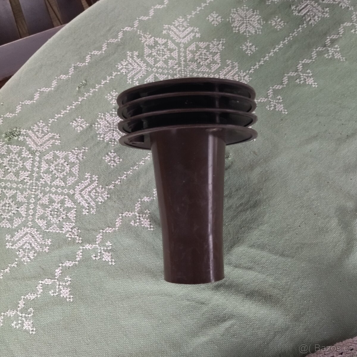 větrací gravitační komínek