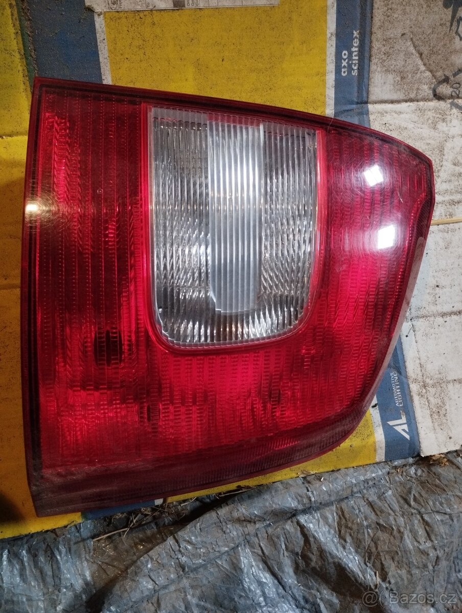 P.z světlo Octavia combi 2