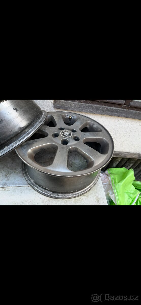 Prodám alu kola rozteč 5x100