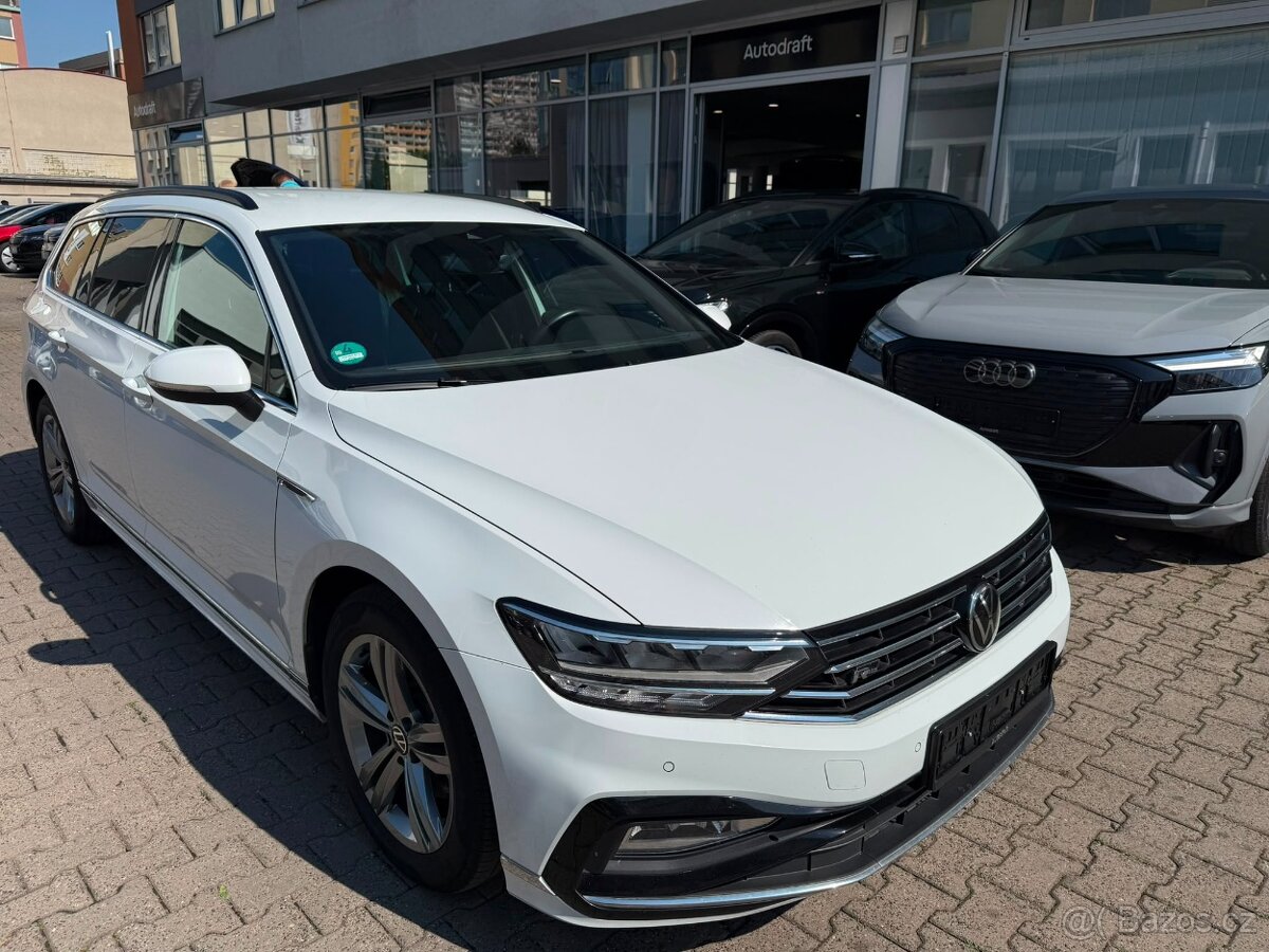 VW Passat B8 2.0 TDI 110kW DSG R-Line - záruka Autodraft