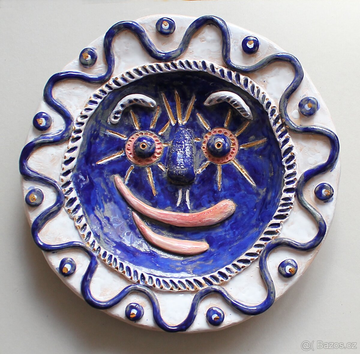Prodán závěsný keramický talíř Modré slunce