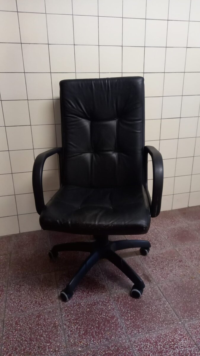 Kancelářské kreslo