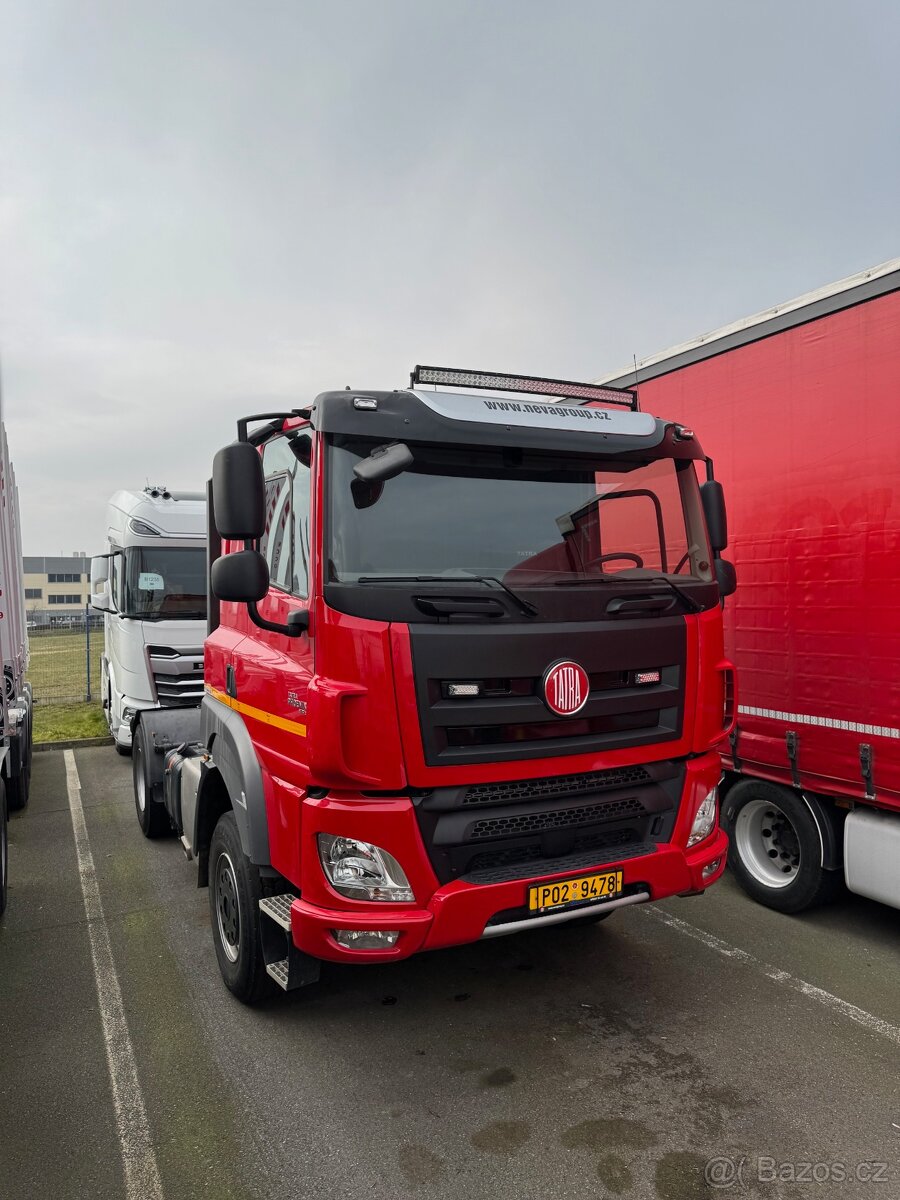 Prodej, prodám, demo, předváděcí, použitou TATRU 4x4 traktor