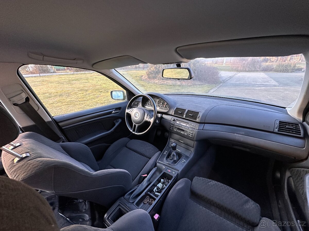 BMW E46 318i, DE papíry