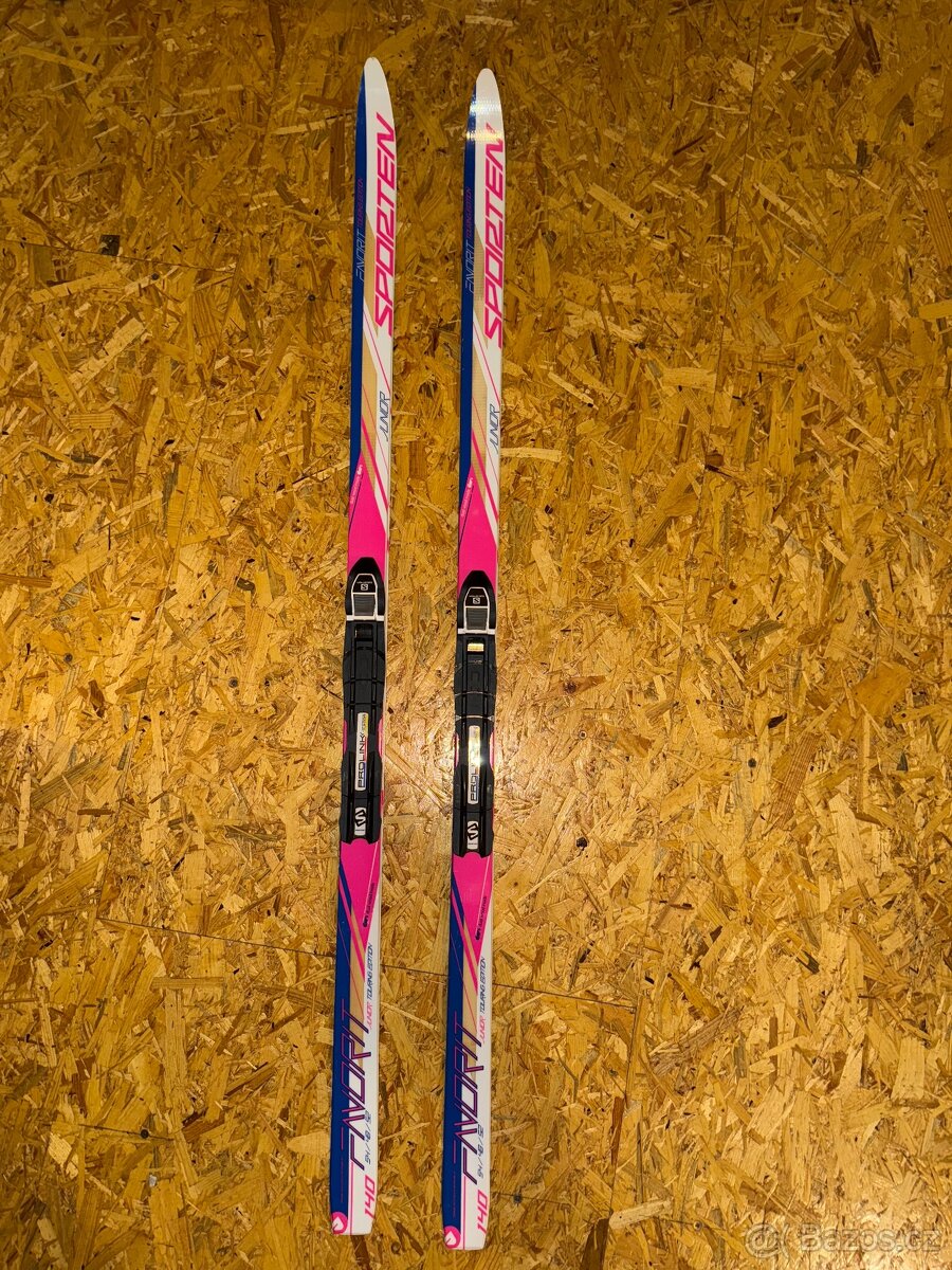 Dětské běžky Sporten Junior 140cm - výborný stav