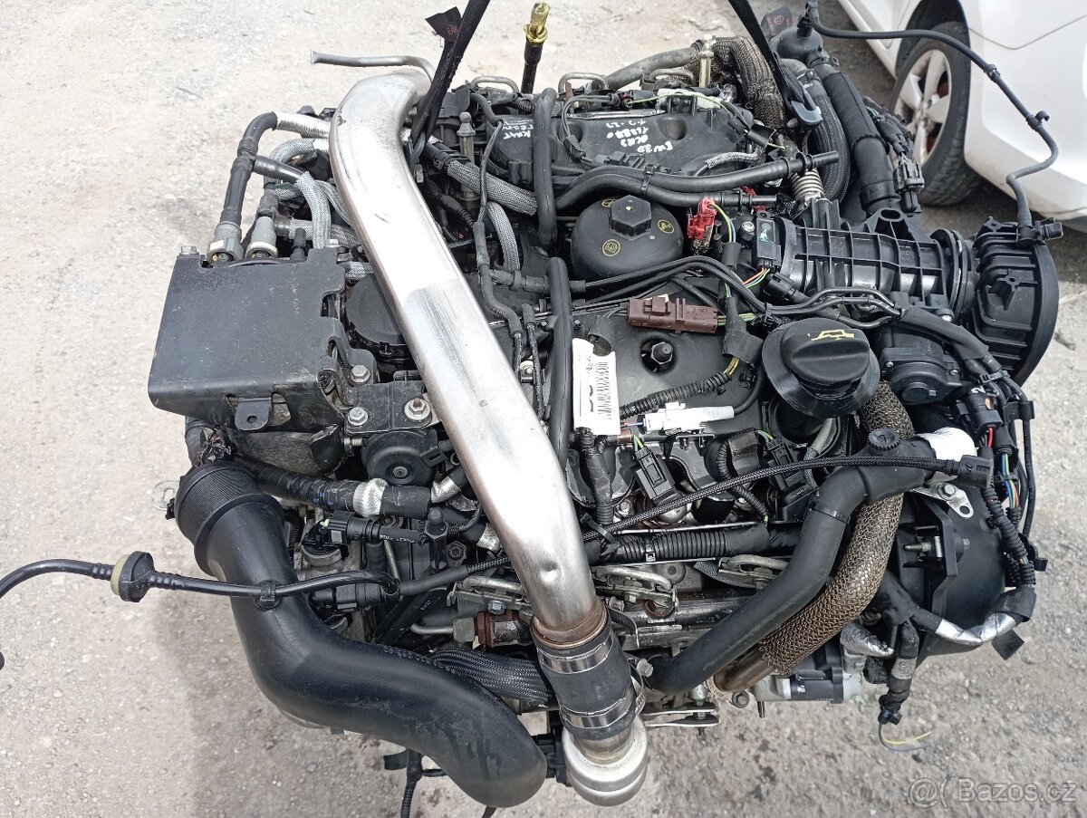 CITROEN C6 2,7HDI UHZ MOTOR s PŘEVODOVKOU 20GG07