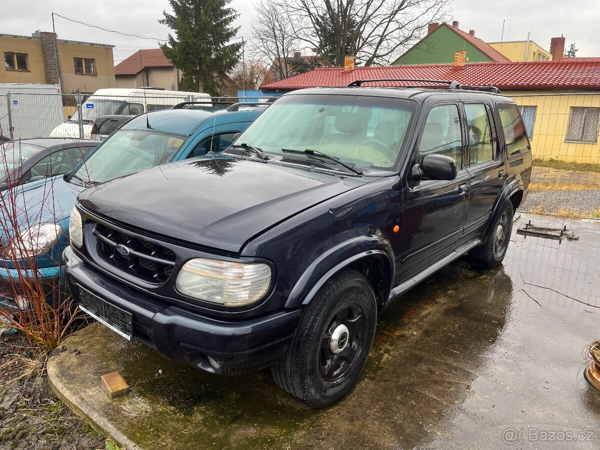 Ford Explorer 4.0 V6