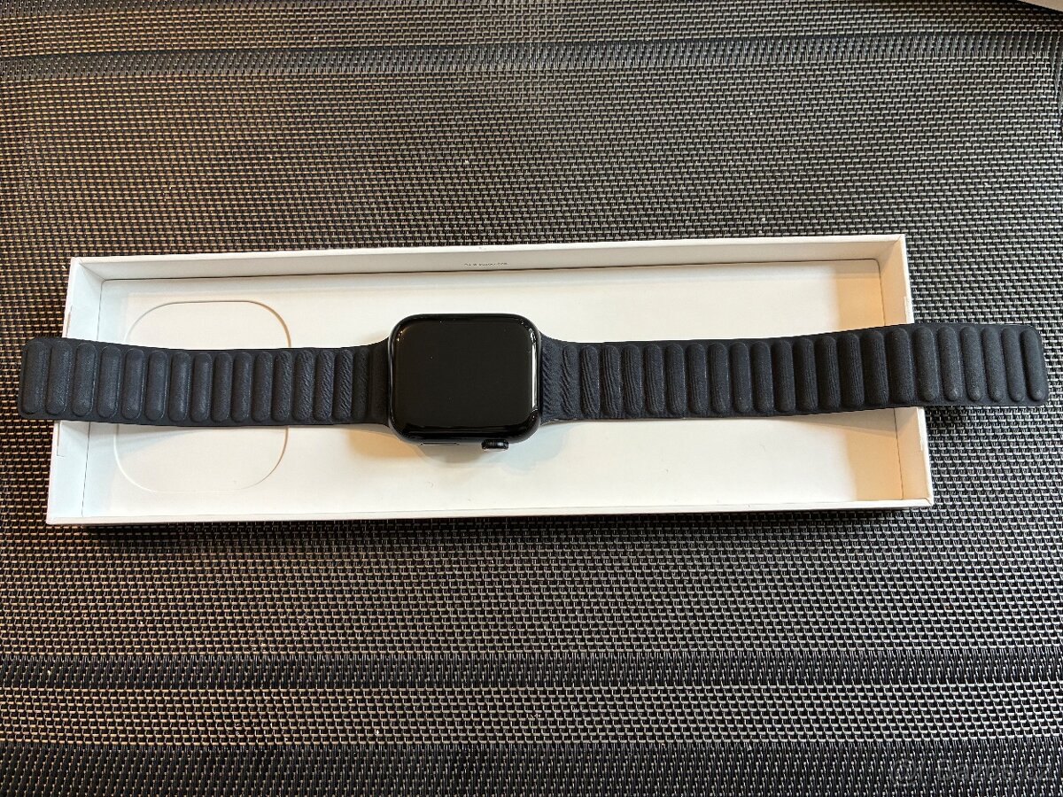 Apple Watch SE GPS+Cellular 44mm