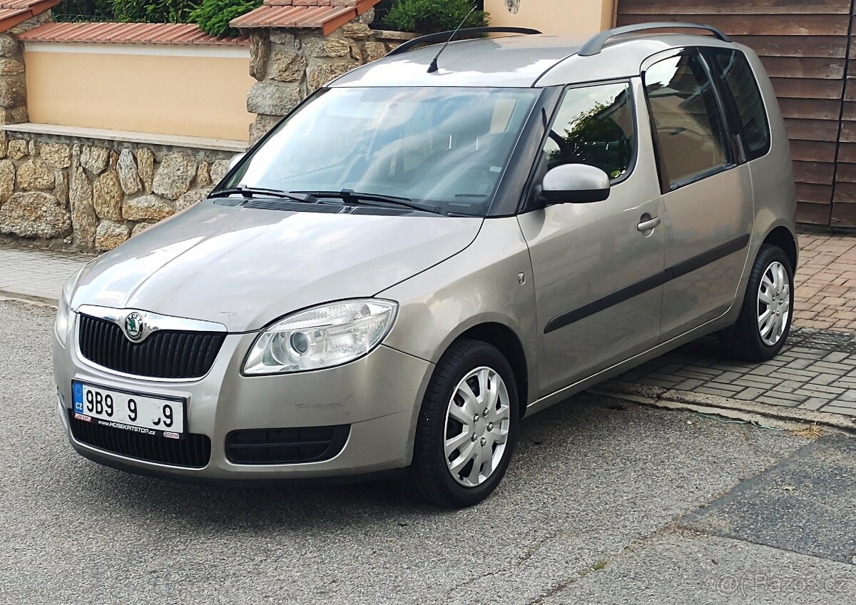 ŠKODA ROOMSTER 1.2i 51kw 2008 hagusy NOVÁ STK bez koroze