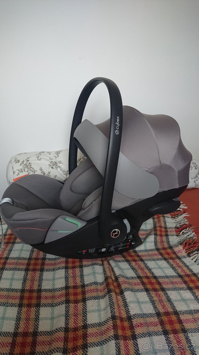 Autosedačka Cybex Cloud Z i-Size - vajíčko do 84 cm (13 kg)