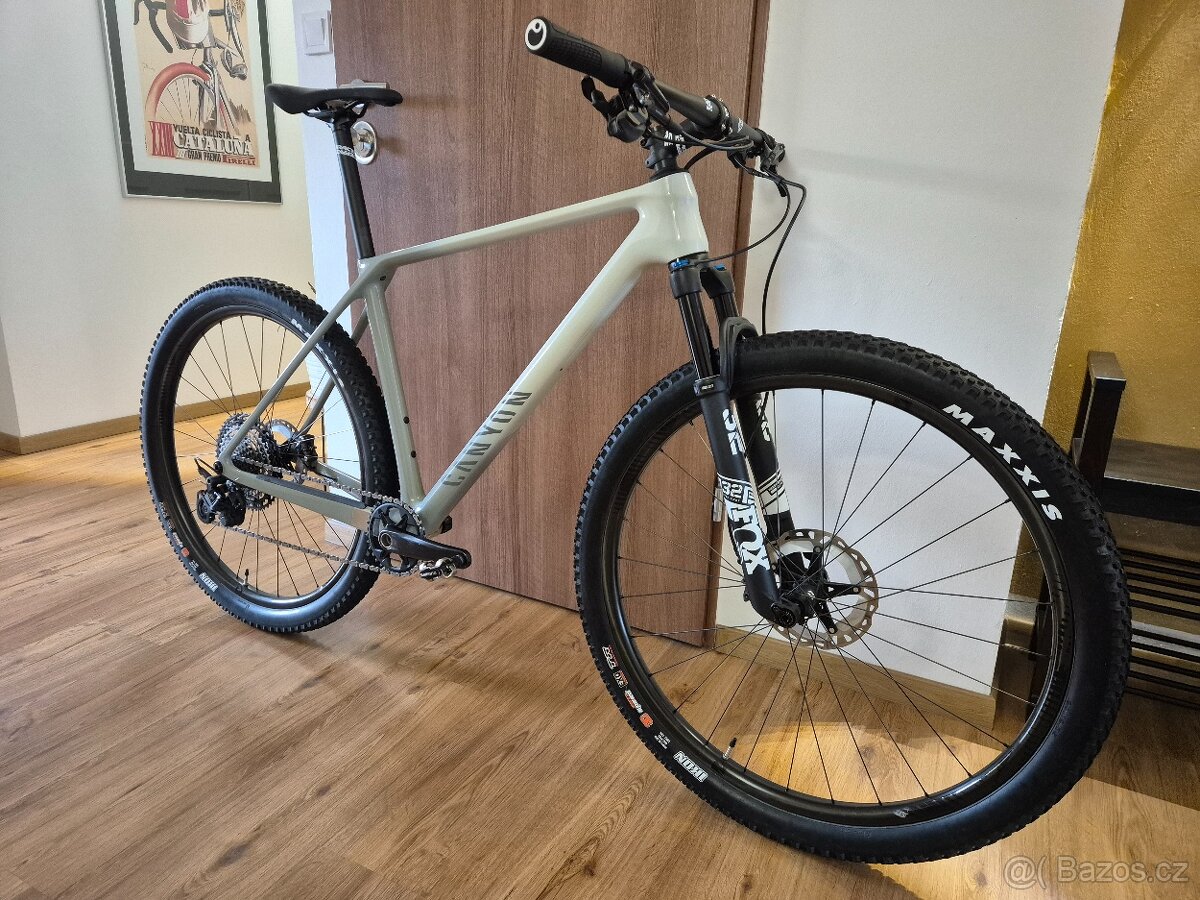 Canyon exceed CF7 karbon kola