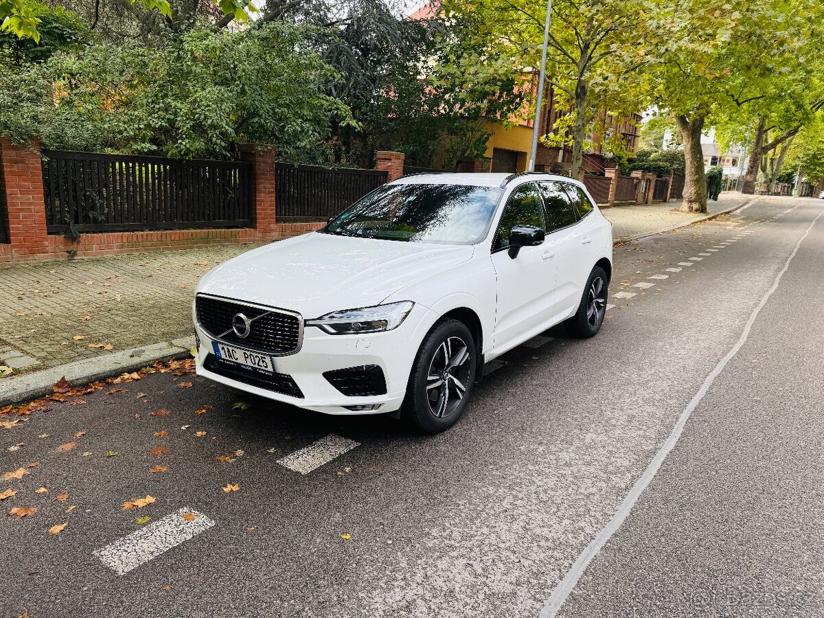 Volvo XC60 B4 R-Design, 140 kW, nez. topení, tažné zar