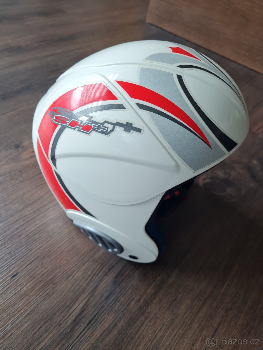 Dětská lyžařská helma