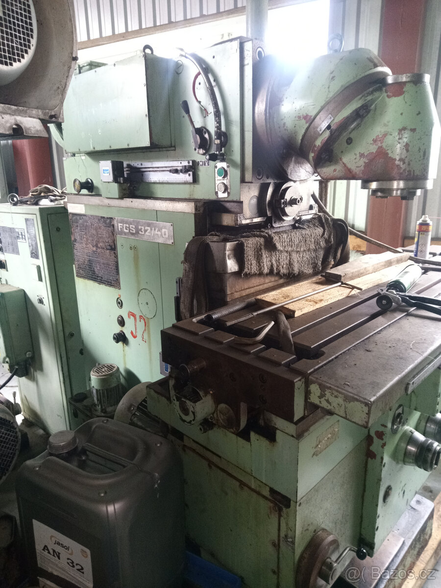 frezka konzolová TOS, typ FGS 32 - 40