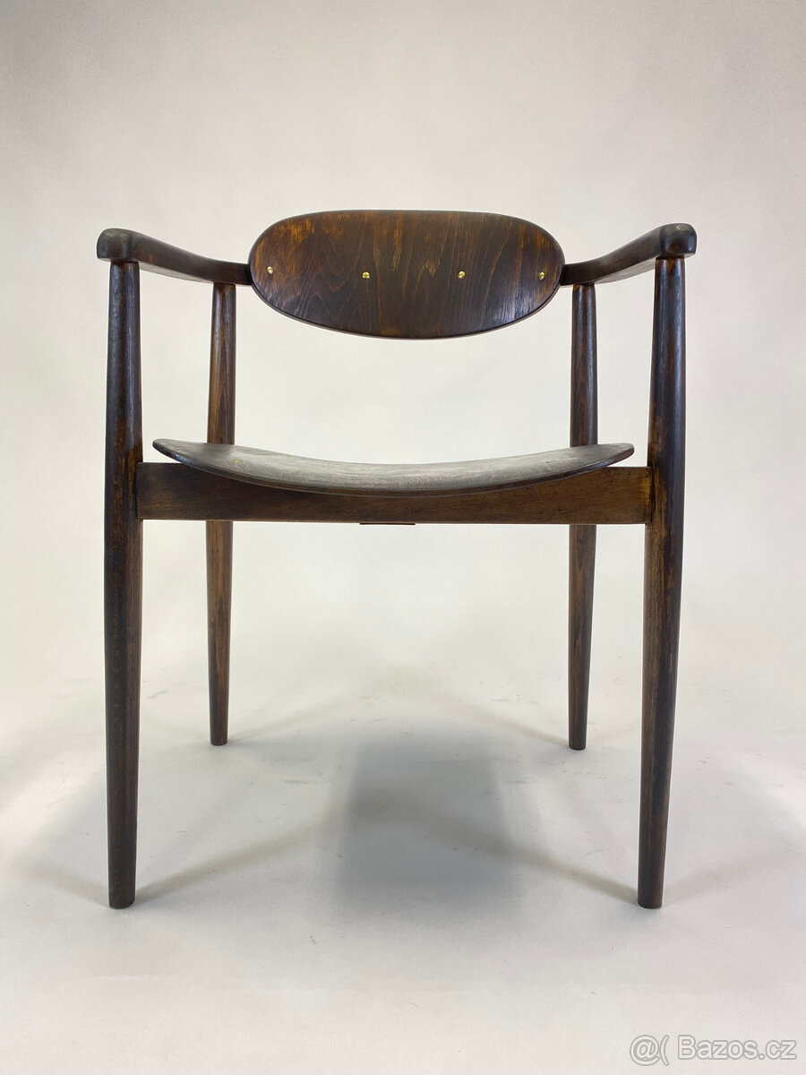 Krásné křeslo TON po kompletní renovaci - TOP