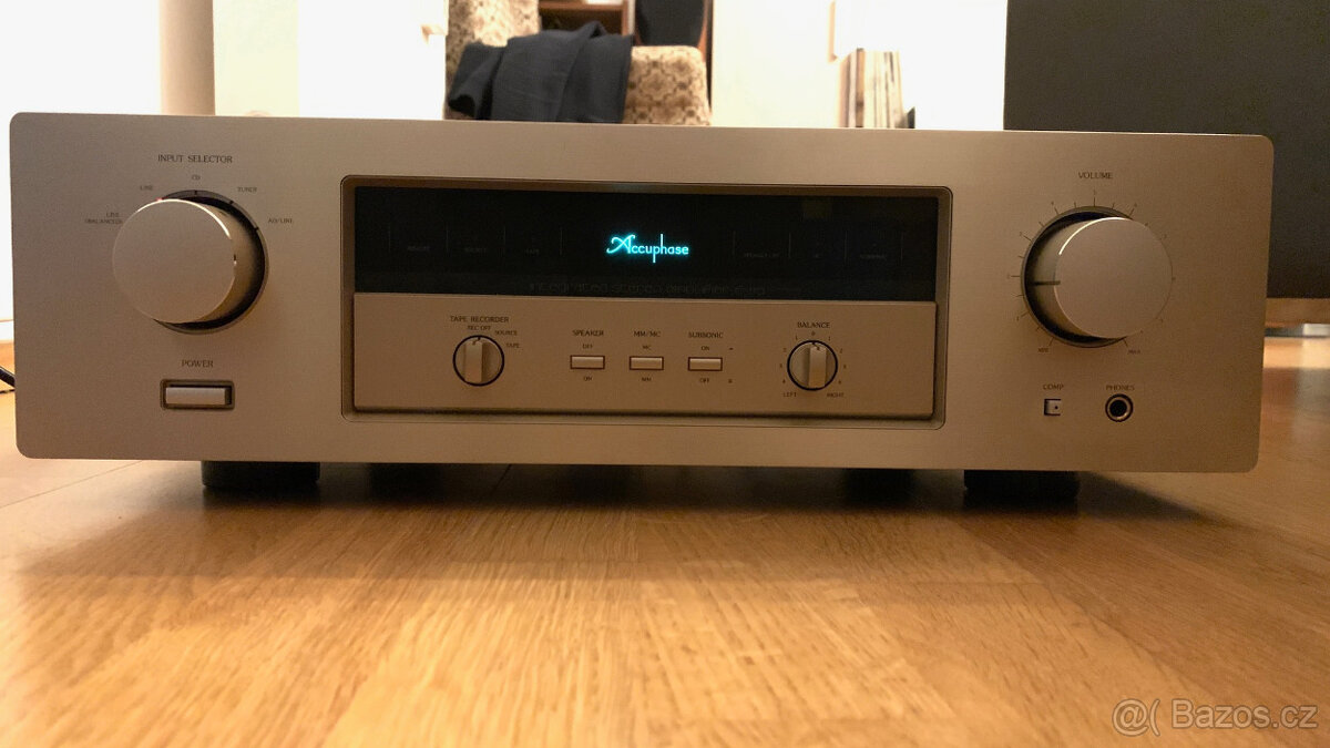 SLEVA Zesilovač ACCUPHASE E-210/A, 2x110W/4Ohmy, jako nový