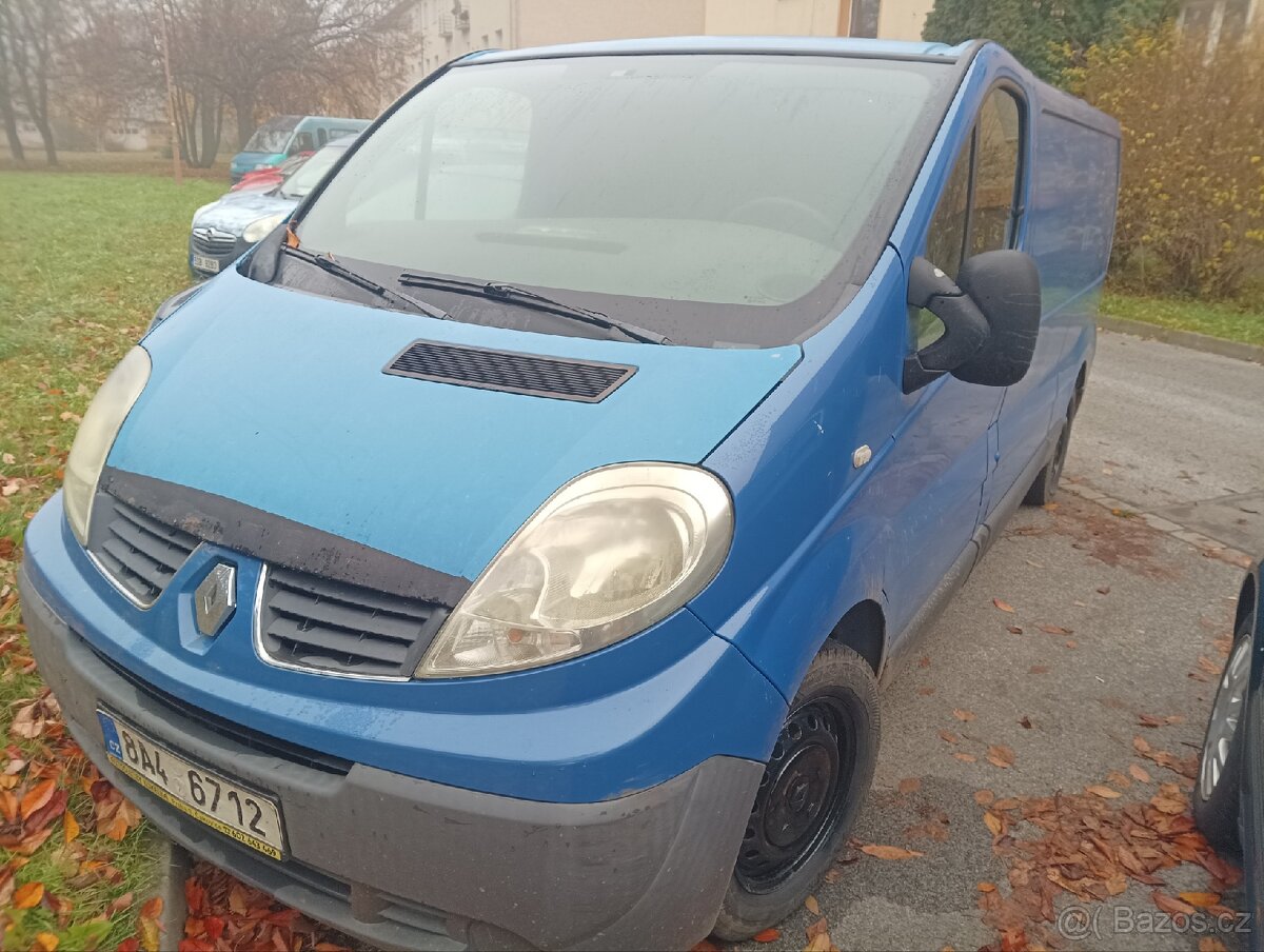Renault Trafic Long 2.0 dCi  2008.