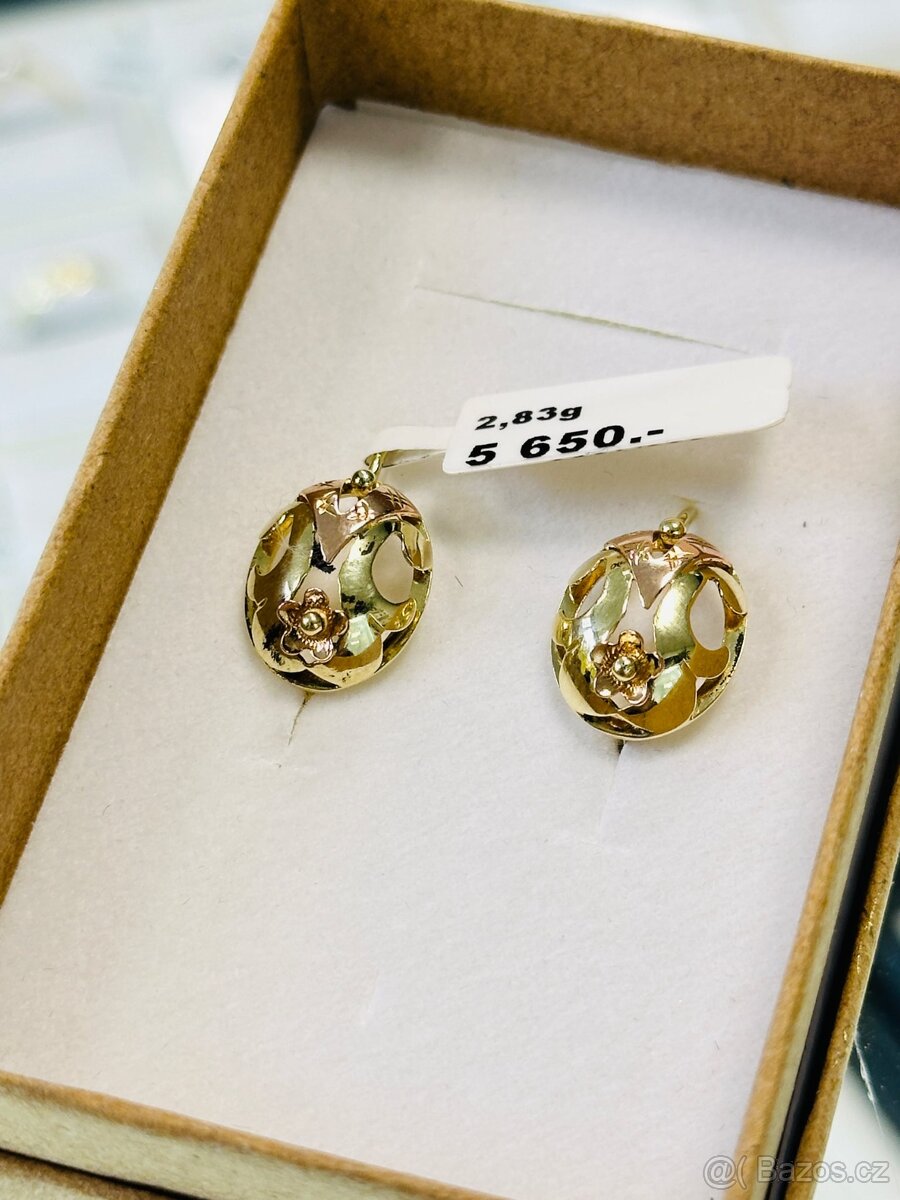 Zlaté náušnice 2,83g
