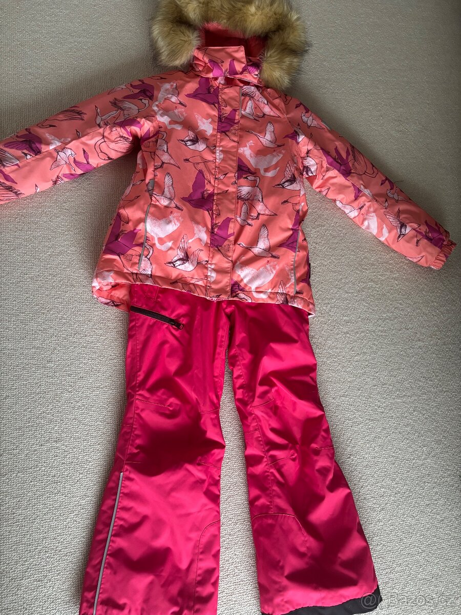 Reima komplet 128( na 8 let)