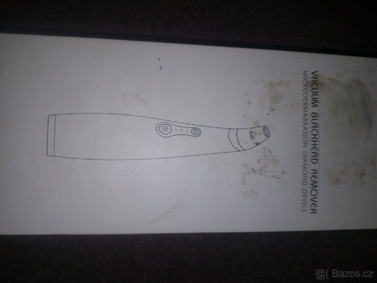 Vakuový čistič pleti.