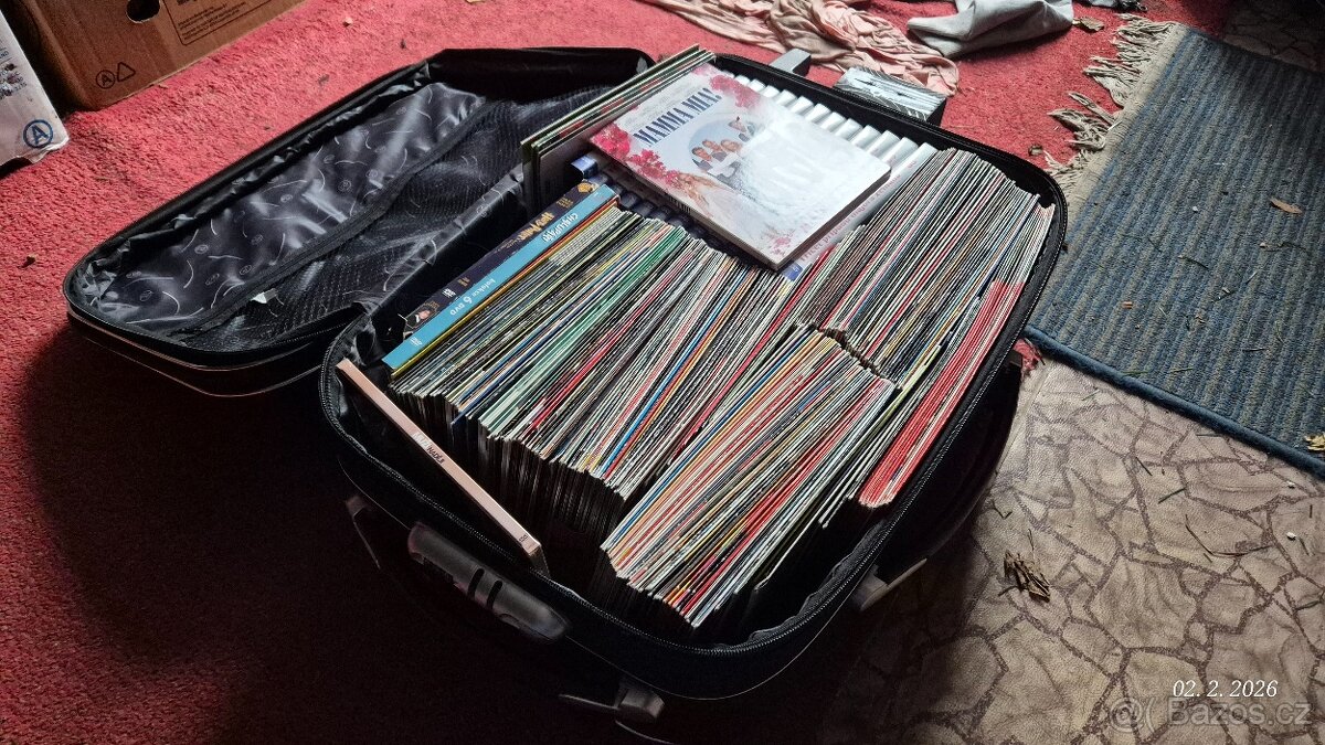 150 x DVD + Chalupáři