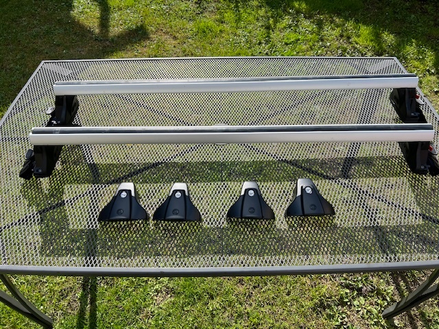 Střešní nosič Škoda Rapid Spaceback - originál