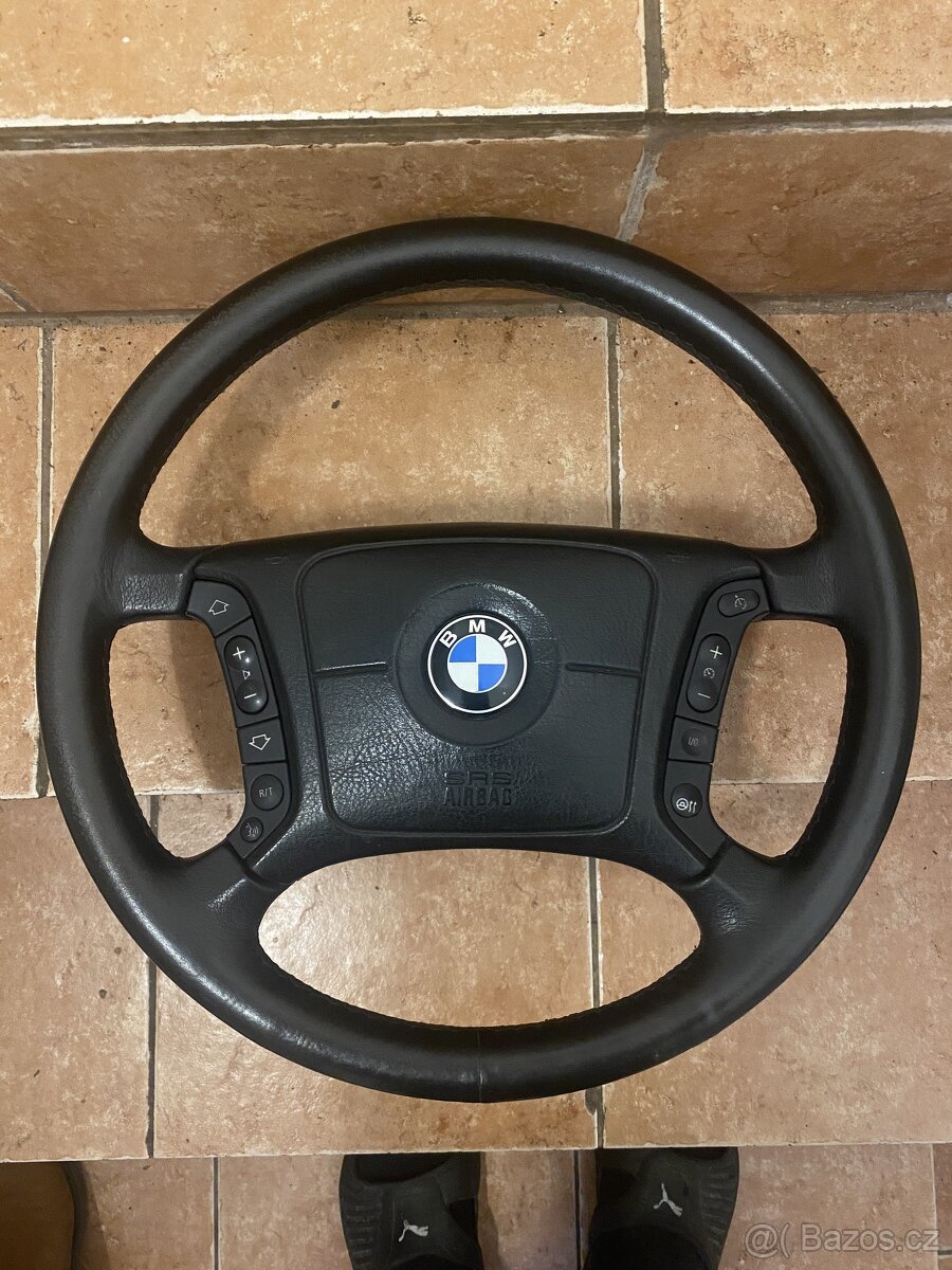 vyhřívaný volant BMW E39 E38 E53