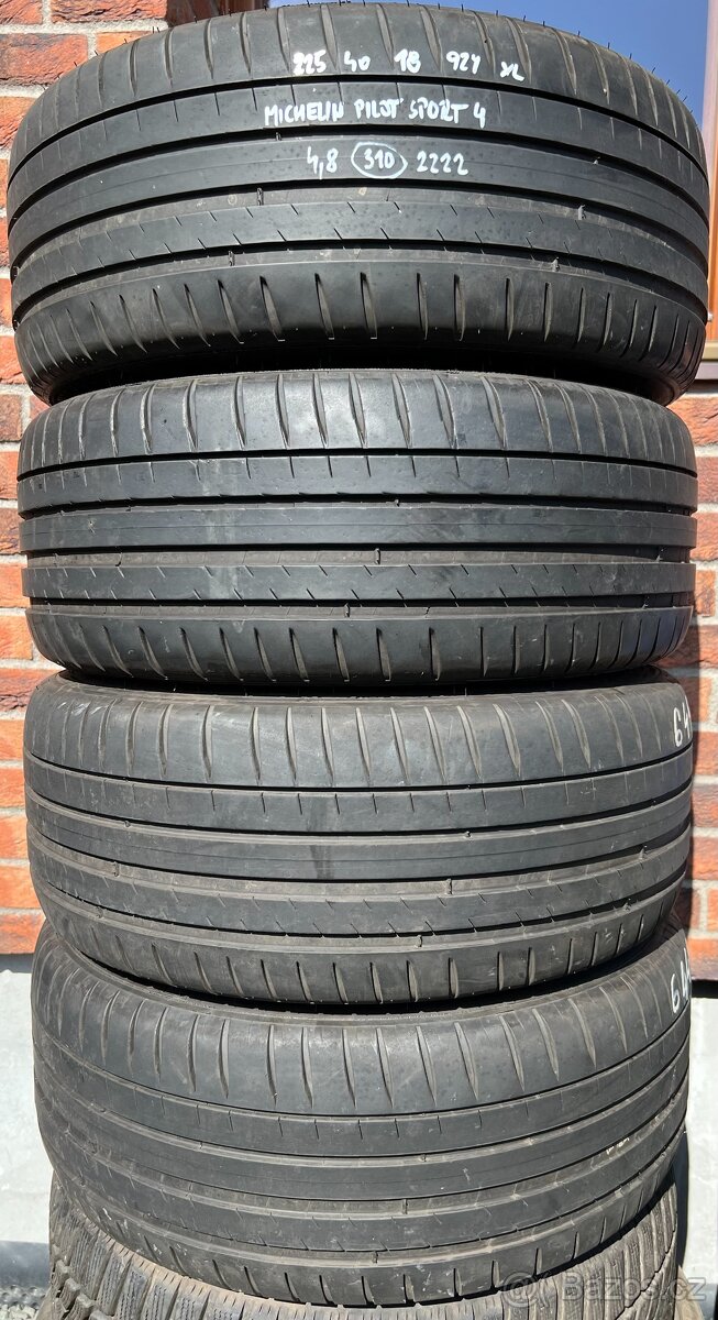 225/40 R18 92Y XL letní pneu Michelin Pilot Sport 4 (2222)