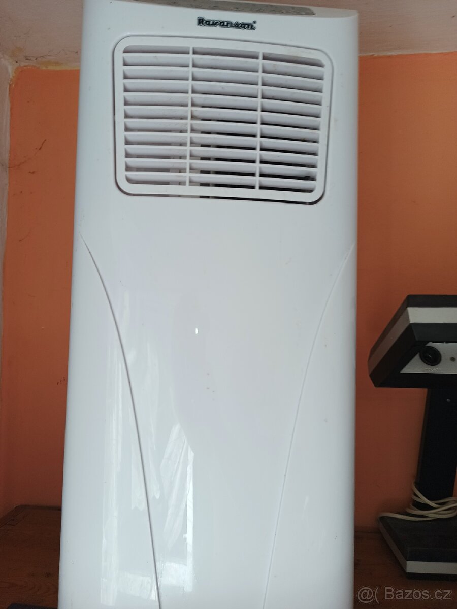Prodám domácí klimatizaci včetně příslušenství