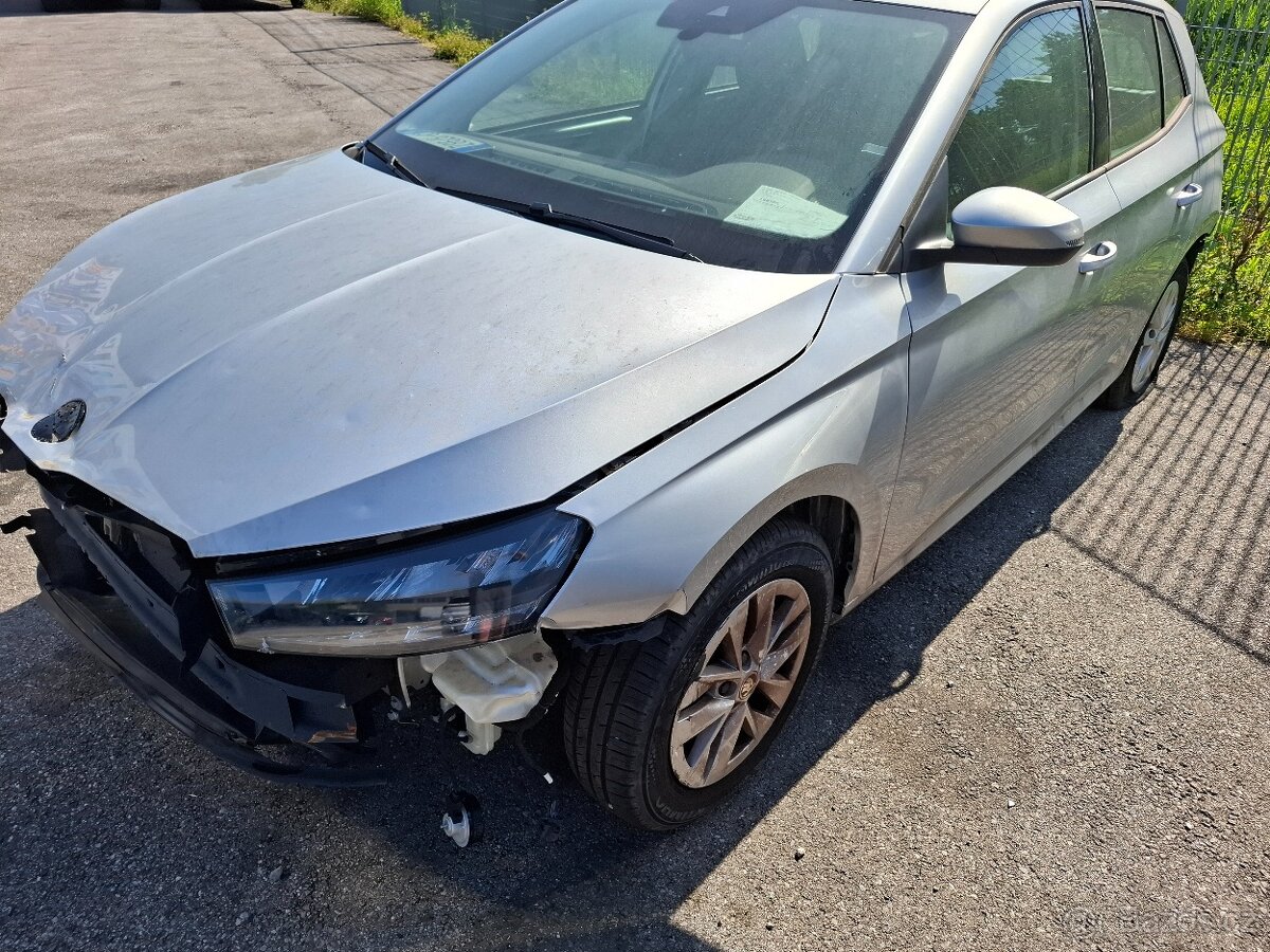 Škoda Fabia IV 1.0MPI 59kw r.v.2023
